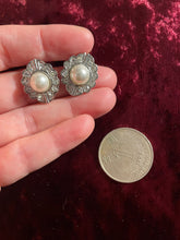 將圖片載入圖庫檢視器 2025 Europe 80-90s vintage earrings(2025EVE22)